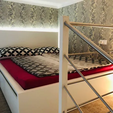 Silverlight Luxus Downtown *