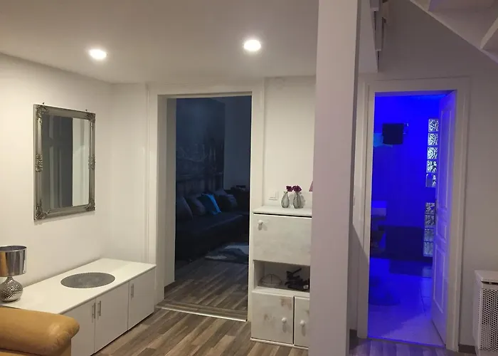 Silverlight Luxus Downtown Budapesta